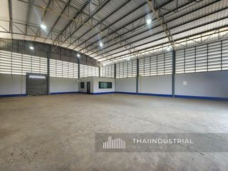 For rent warehouse in Lam Luk Ka, Pathum Thani