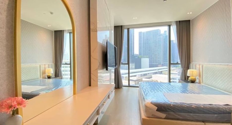For rent 2 bedrooms condo in Khlong Toei, Bangkok