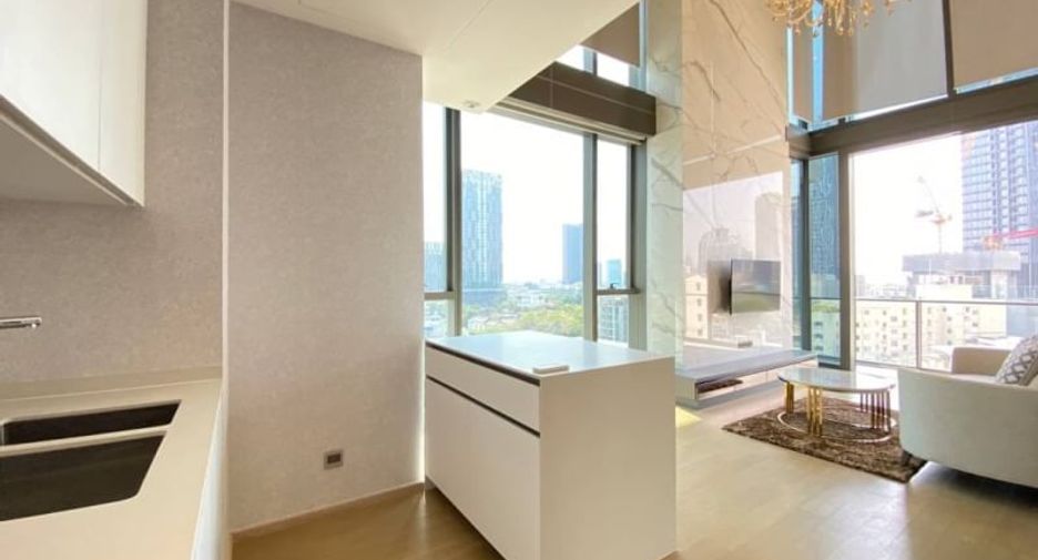 For rent 2 bedrooms condo in Khlong Toei, Bangkok