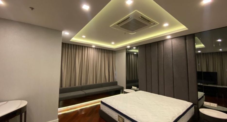 For rent and for sale 6 bedrooms condo in Watthana, Bangkok