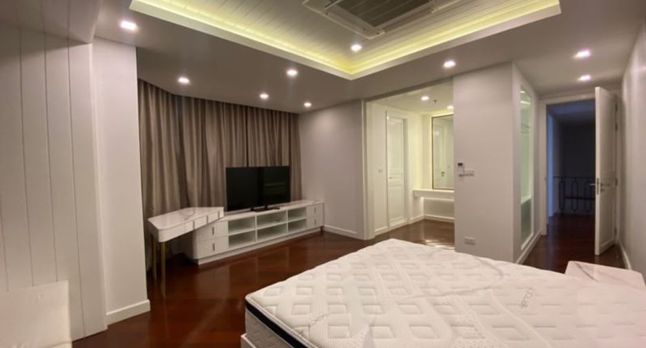 For rent and for sale 6 bedrooms condo in Watthana, Bangkok