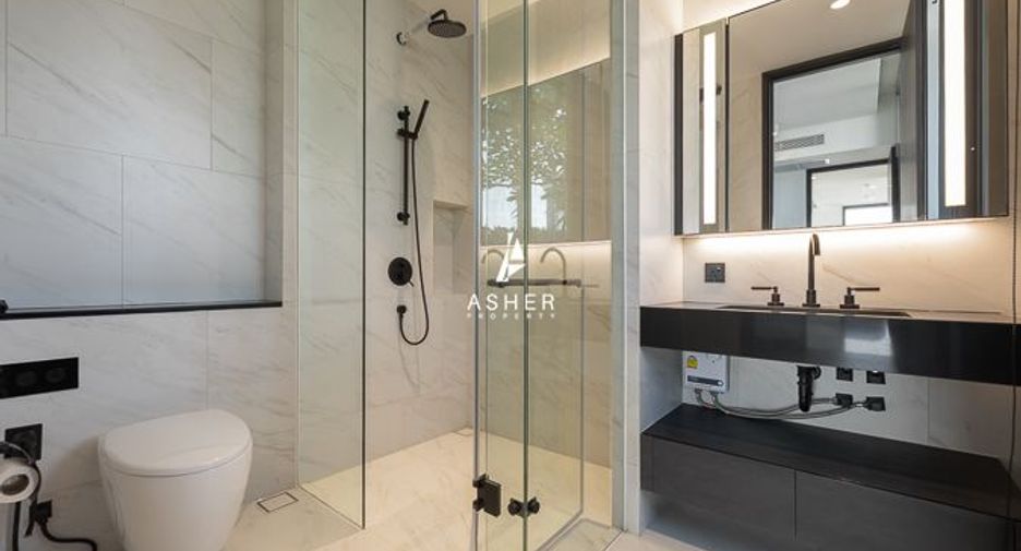 Condo en alquiler y en venta de 2 habitaciones en Sathon, Bangkok