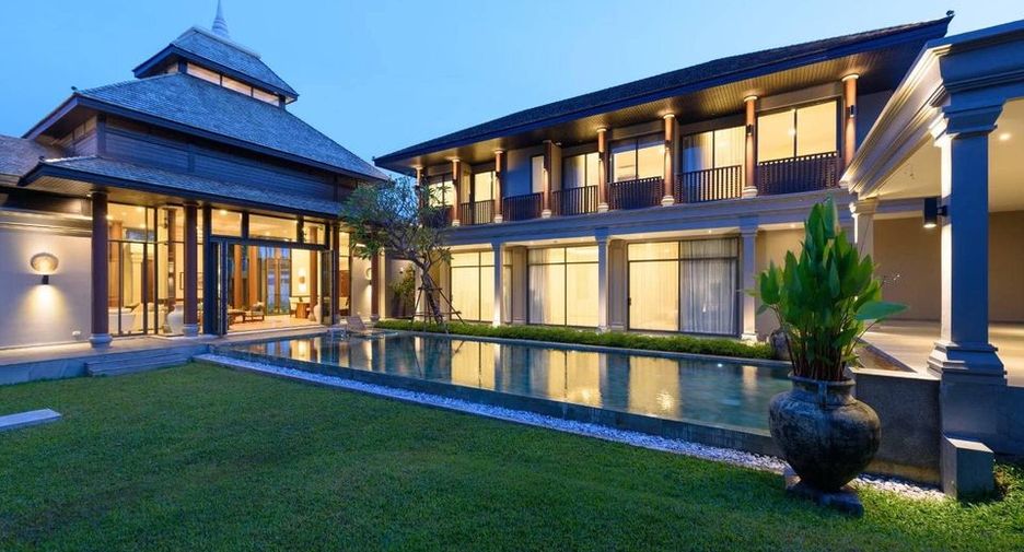 Villa en alquiler de 5 habitaciones en Mueang Phuket, Phuket