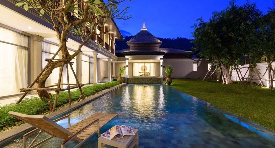 Villa en alquiler de 5 habitaciones en Mueang Phuket, Phuket