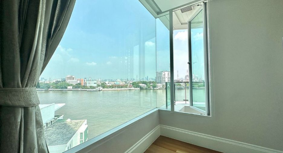 For sale 2 bed condo in Dusit, Bangkok