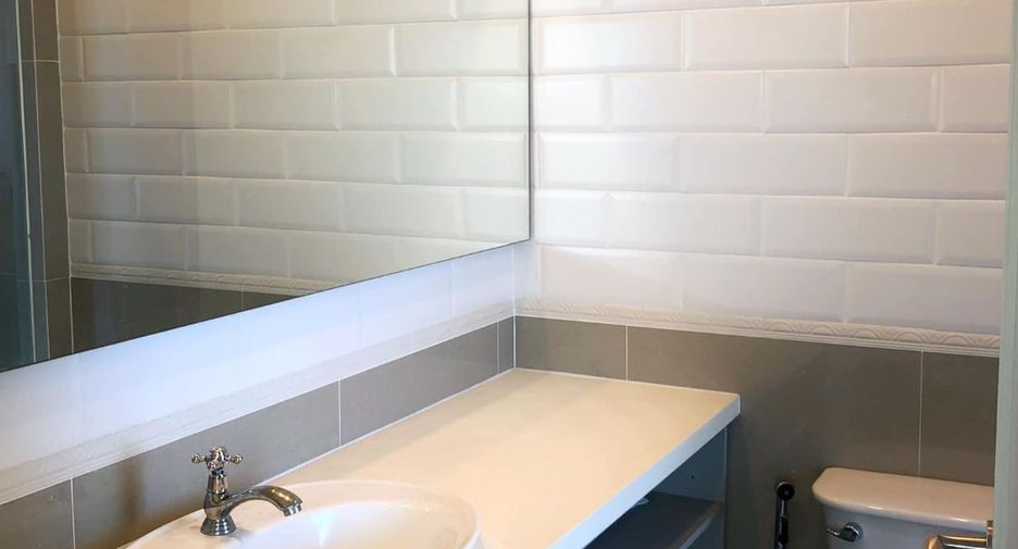 For rent 1 bed condo in Phaya Thai, Bangkok