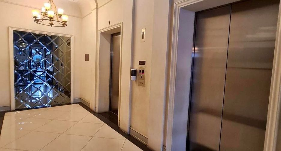 For rent 1 bed condo in Phaya Thai, Bangkok