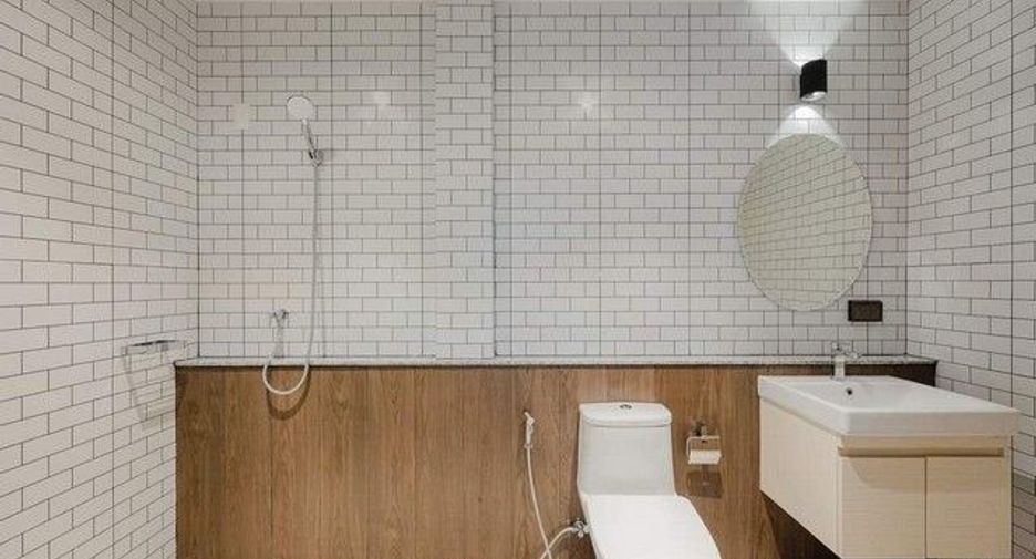 Casa adosada en venta de 3 habitaciones en Bang Kho Laem, Bangkok
