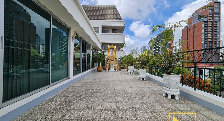 À louer 2 chambres appartement à Watthana, Bangkok