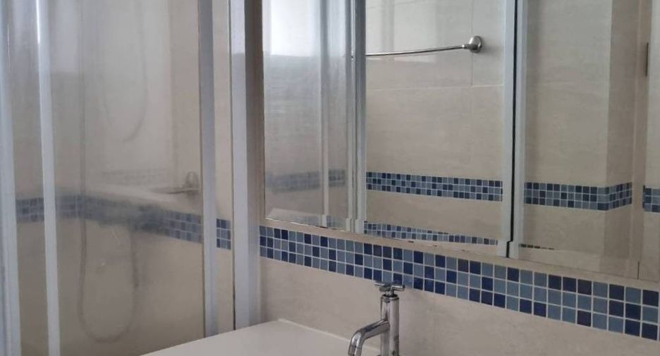 For rent 11 ベッドルーム condo in Phaya Thai, Bangkok