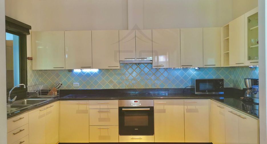 For rent 3 bedrooms villa in Thalang, Phuket