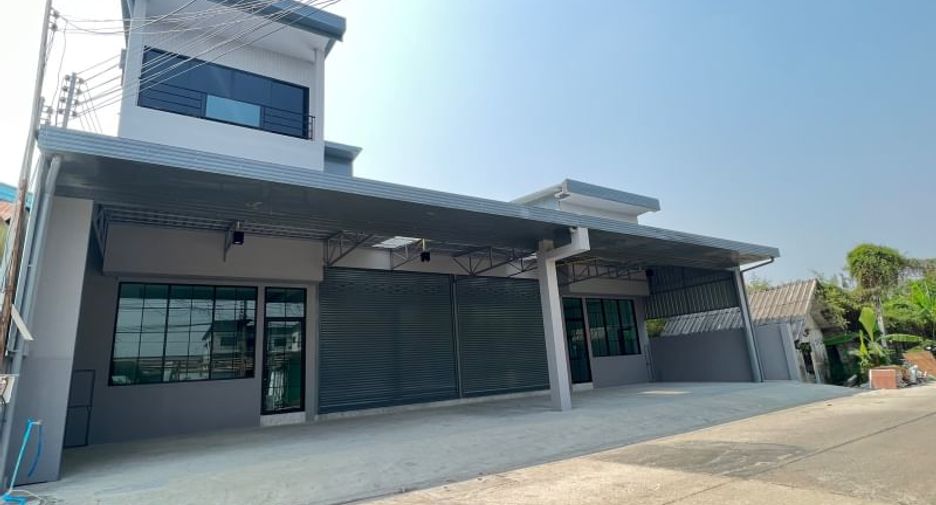 For sale 6 bed retail Space in Lam Luk Ka, Pathum Thani