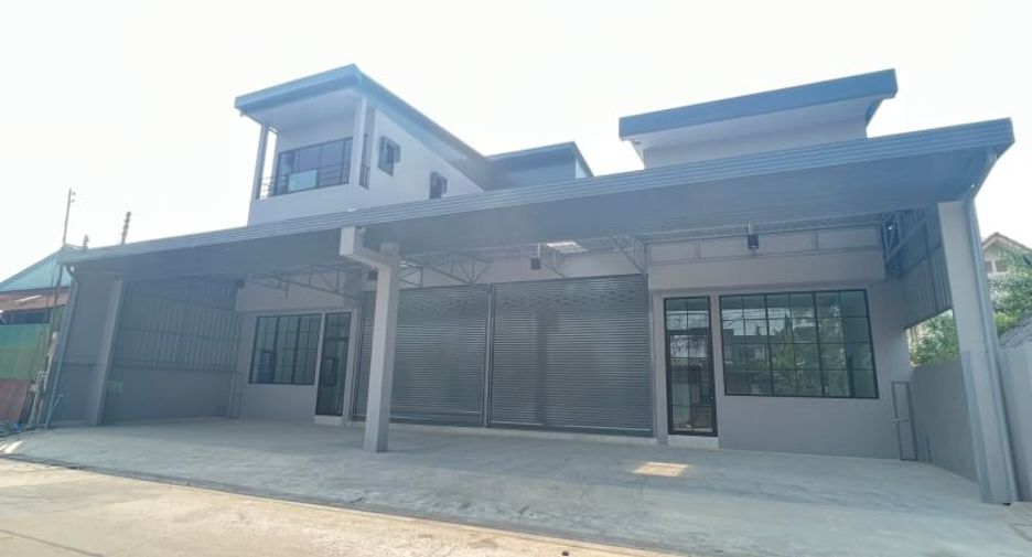 For sale 6 bed retail Space in Lam Luk Ka, Pathum Thani
