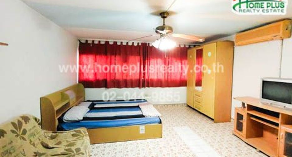 For sale 1 bed condo in Pak Kret, Nonthaburi
