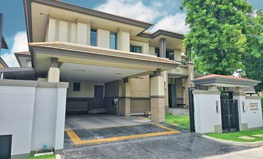 For sale 4 bedrooms house in Taling Chan, Bangkok