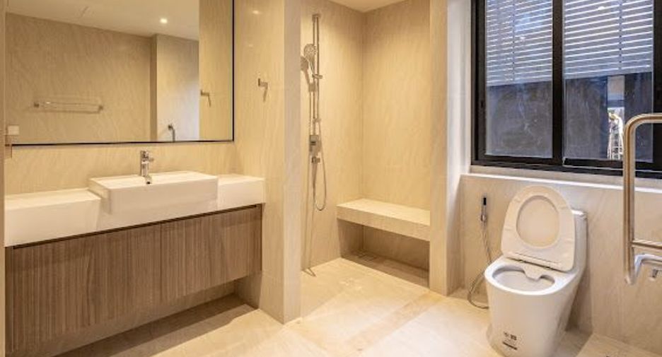 For sale 5 bedrooms house in Rat Burana, Bangkok