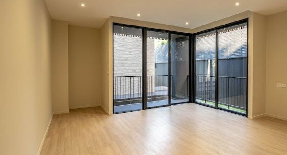 For sale 5 bedrooms house in Rat Burana, Bangkok