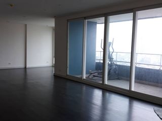For sale 4 bed condo in Khlong San, Bangkok