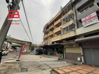 For sale 2 Beds retail Space in Khan Na Yao, Bangkok