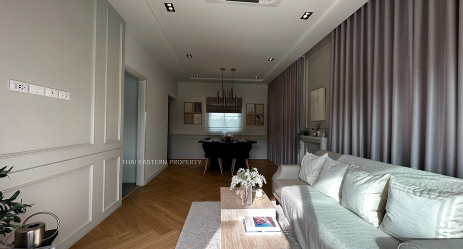 Haus zum Kauf mit 4 Zimmer in Si Racha, Chonburi