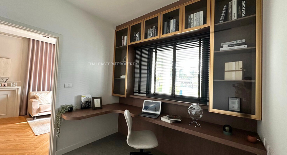 Haus zum Kauf mit 4 Zimmer in Si Racha, Chonburi