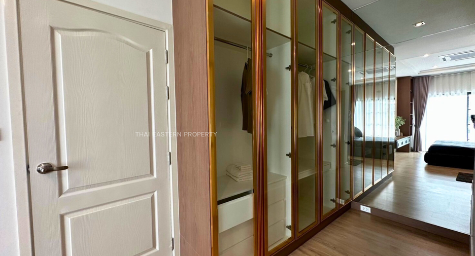Haus zum Kauf mit 4 Zimmer in Si Racha, Chonburi
