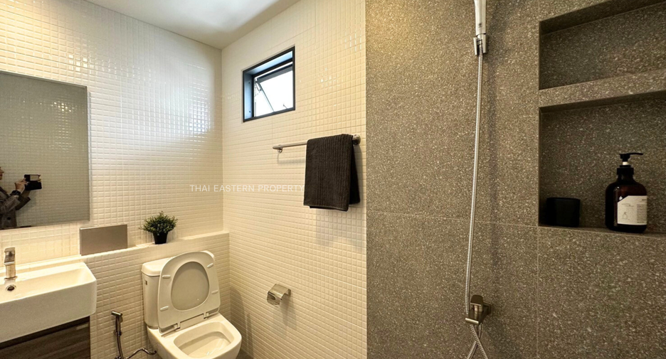 Haus zum Kauf mit 4 Zimmer in Si Racha, Chonburi