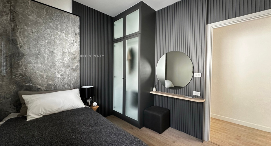 Haus zum Kauf mit 4 Zimmer in Si Racha, Chonburi