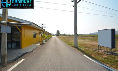 Local comercial en venta de 20 habitaciones en Cha Am, Phetchaburi