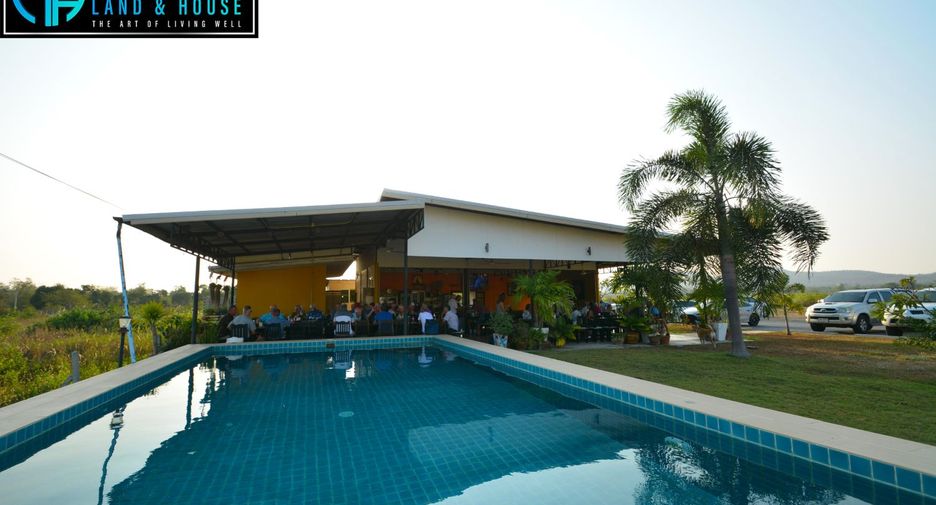 Local comercial en venta de 20 habitaciones en Cha Am, Phetchaburi