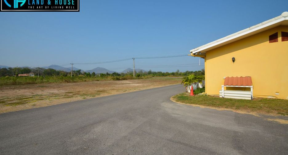 Local comercial en venta de 20 habitaciones en Cha Am, Phetchaburi