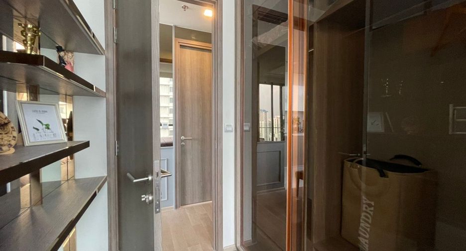 Wohnung zur Miete mit 2 Zimmer in Khlong Toei, Bangkok