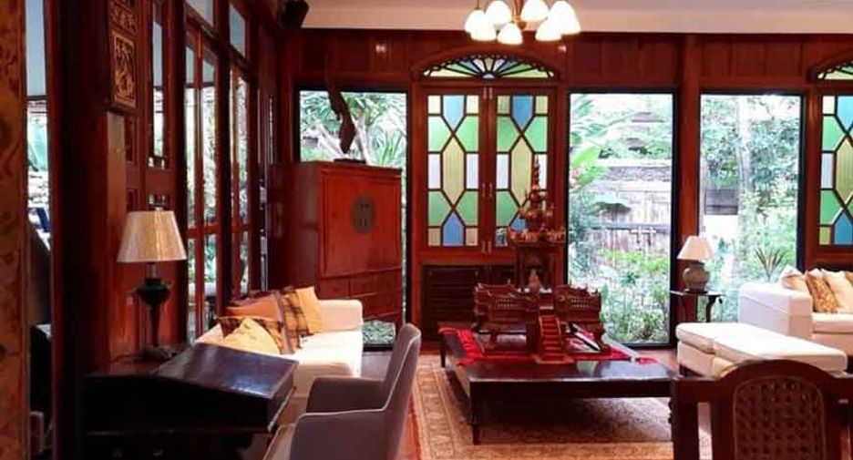 À louer 5 chambres villa à Hang Dong, Chiang Mai