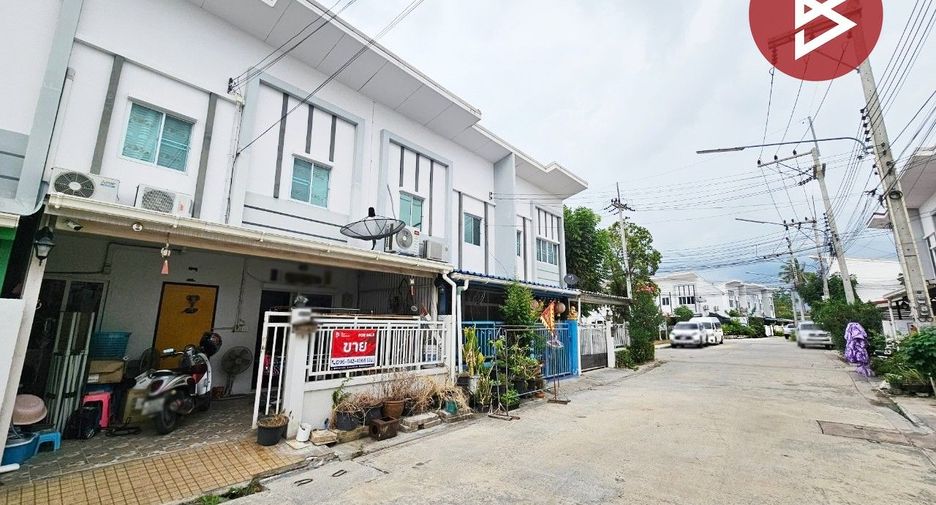 For sale 4 Beds townhouse in Mueang Chon Buri, Chonburi