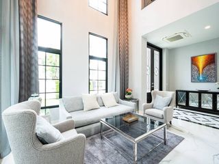 For sale 4 bedrooms house in Suan Luang, Bangkok