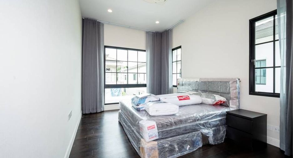 For sale 4 ベッドルーム house in Suan Luang, Bangkok