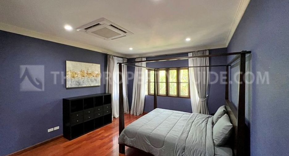 For rent 6 bed house in Mueang Samut Prakan, Samut Prakan