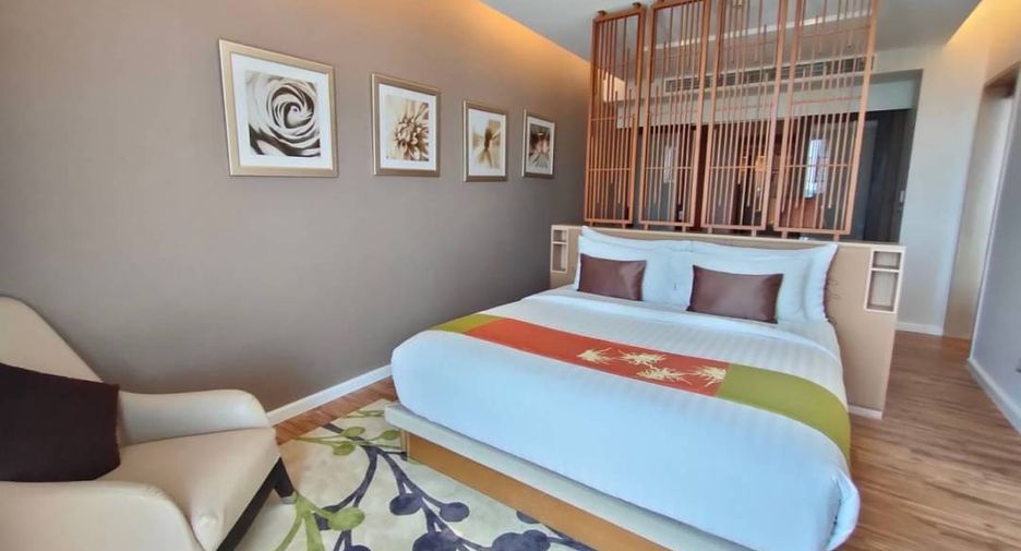 For rent 1 bed serviced apartment in Bang Na, Bangkok