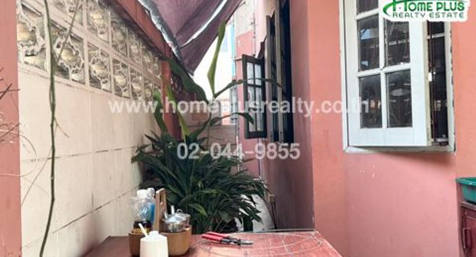For sale 3 bedrooms house in Bueng Kum, Bangkok
