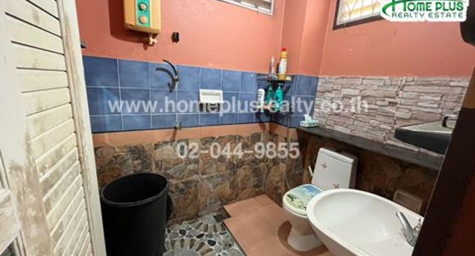 For sale 3 bedrooms house in Bueng Kum, Bangkok