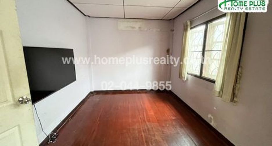 For sale 3 bedrooms house in Bueng Kum, Bangkok