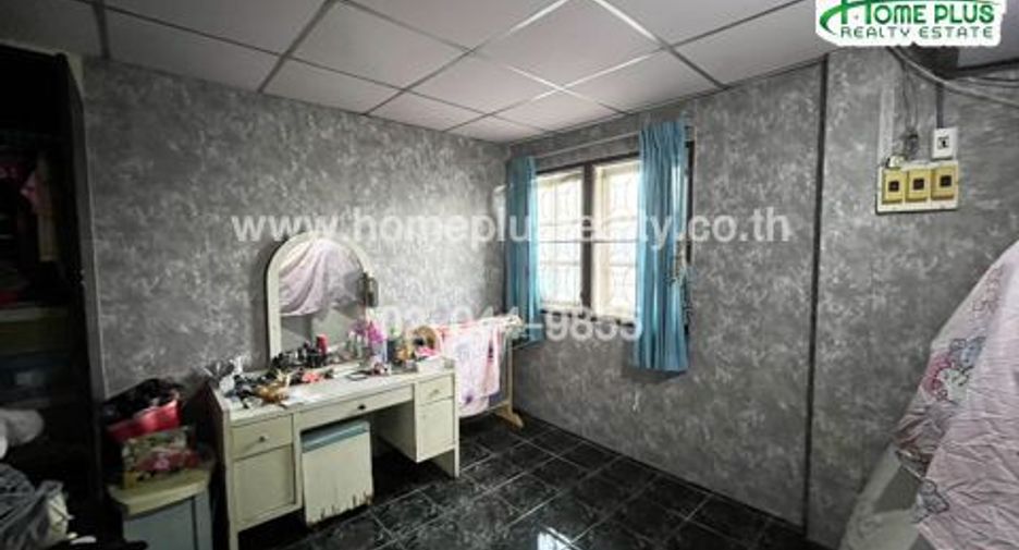 For sale 3 bedrooms house in Bueng Kum, Bangkok