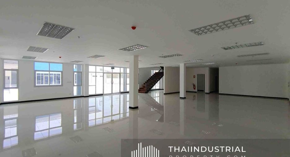 À louer entrepôt à Si Racha, Chonburi