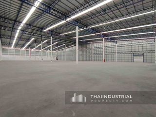 For rent warehouse in Si Racha, Chonburi