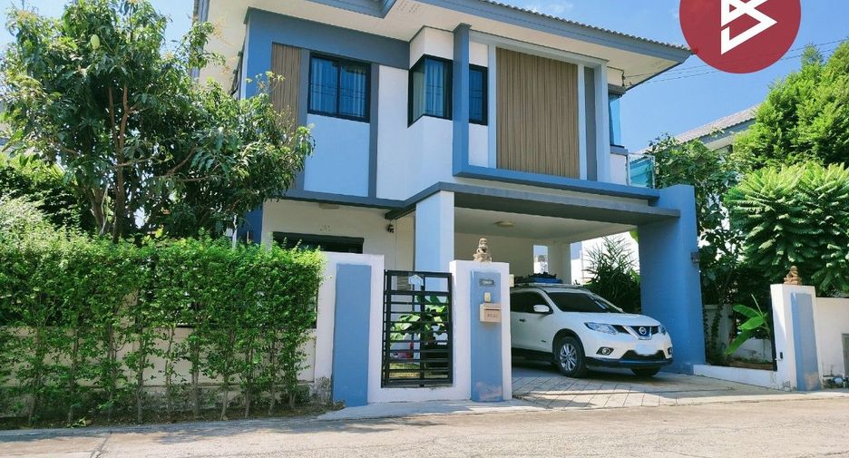 For sale 4 Beds house in Lam Luk Ka, Pathum Thani