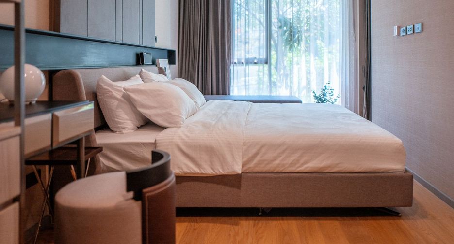 For sale 2 bedrooms condo in Watthana, Bangkok