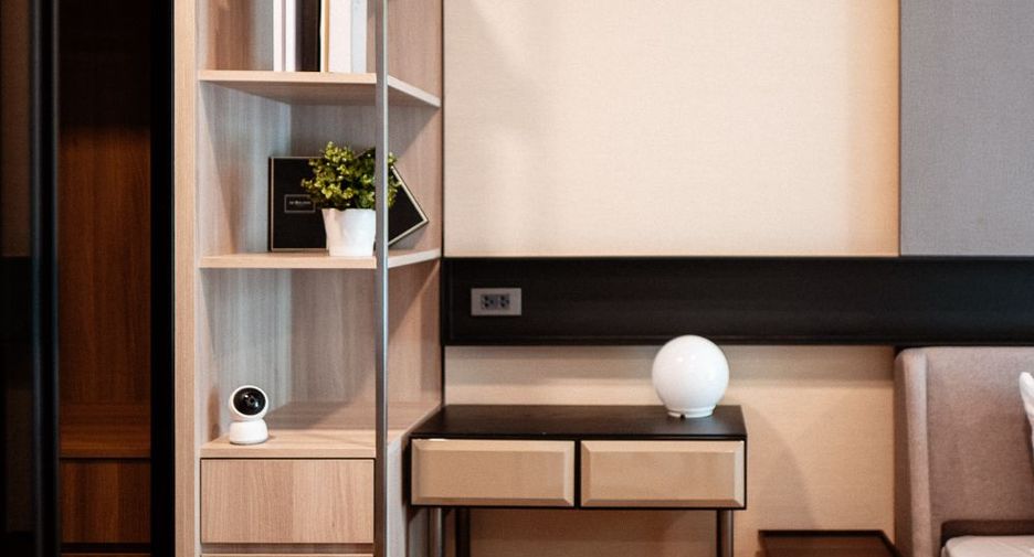 For sale 2 bedrooms condo in Watthana, Bangkok