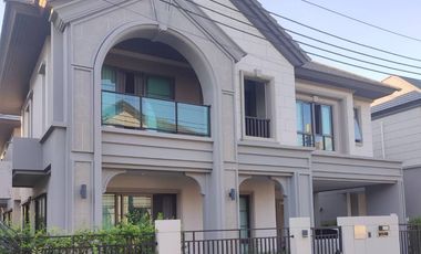 For rent and for sale 4 bedrooms house in Pak Kret, Nonthaburi