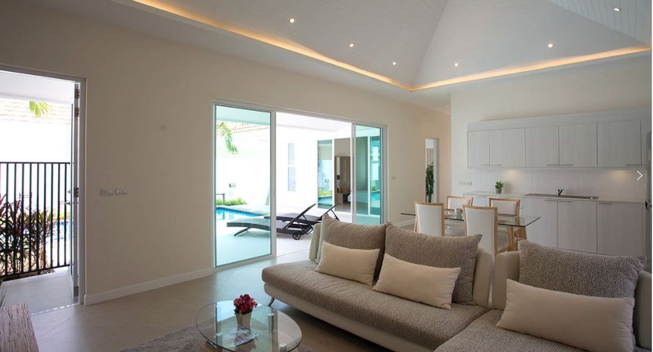 For sale 3 bed apartment in Cha Am, Phetchaburi