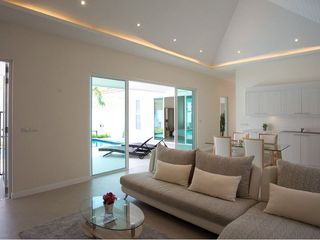 For sale 3 bed apartment in Cha Am, Phetchaburi